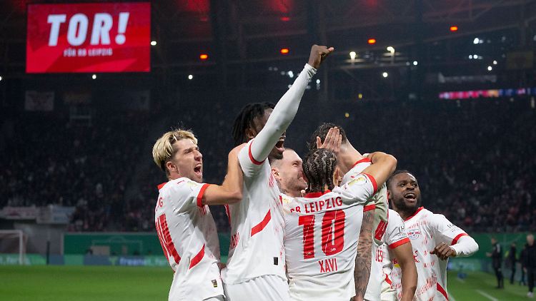 Jubel in der Heldenstadt: RB Leipzig steht im Pokal-Halbfinale.
