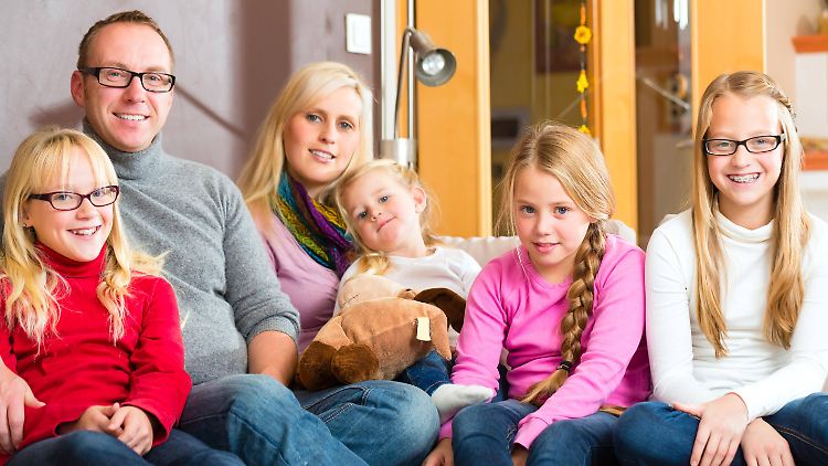 Kinder sind nicht nur anstrengend. Das beweisen auch die Ergebnisse der Studie.