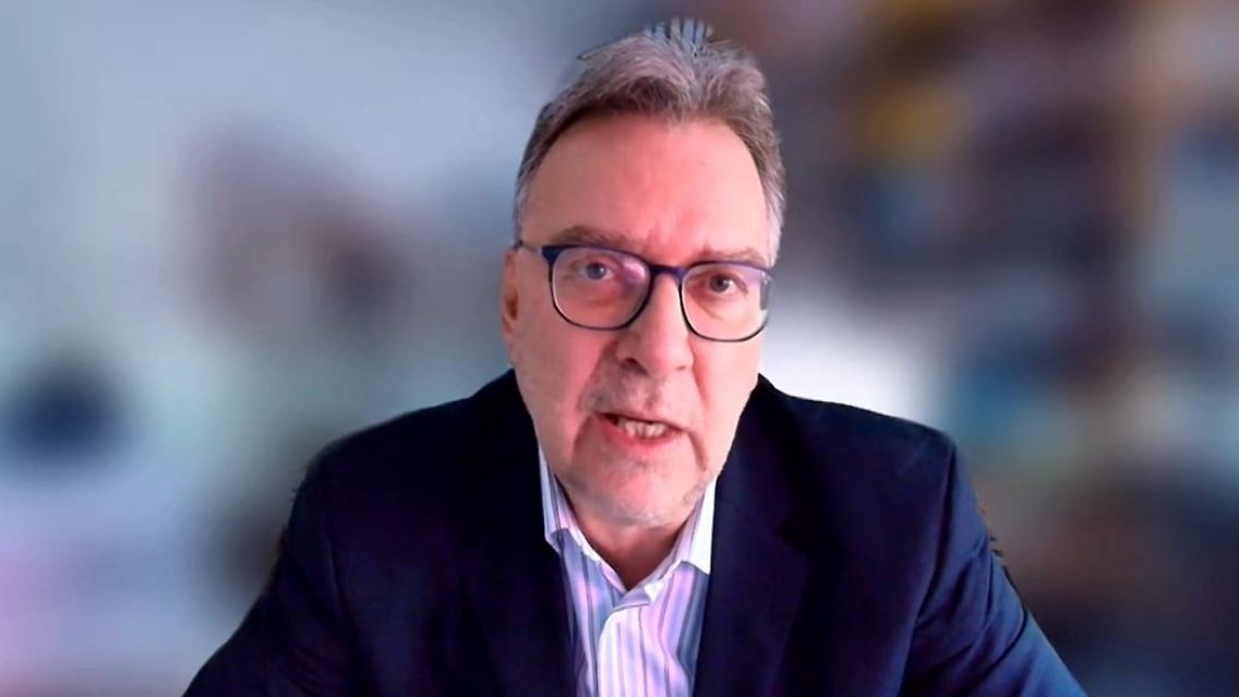Frank Umbach.jpg
