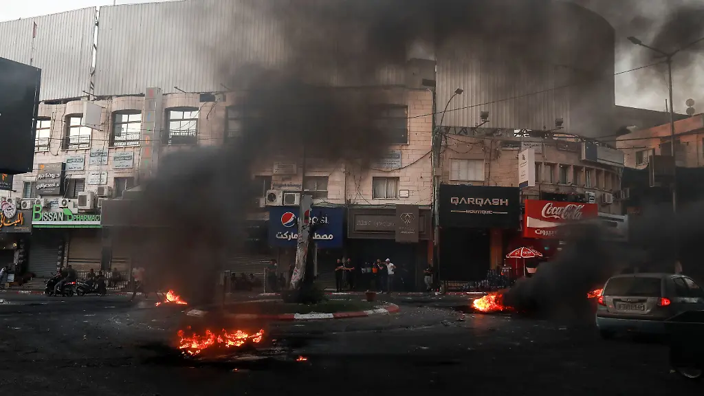 07ca142dec84948afb066ee50408a7ea