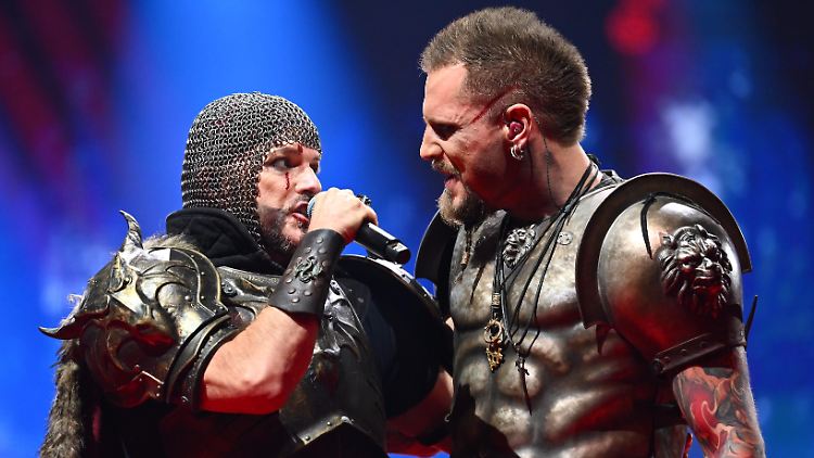 Machen sie für Deutschland den ESC zum "Knightclub"? Feuerschwanz.