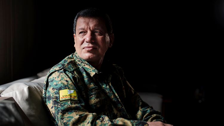 Laut SDF-Oberkommandeur Maslum Abdi könnte die Türkei als Ausrede für Angriffe nicht mehr die Bekämpfung der PKK angeben.
