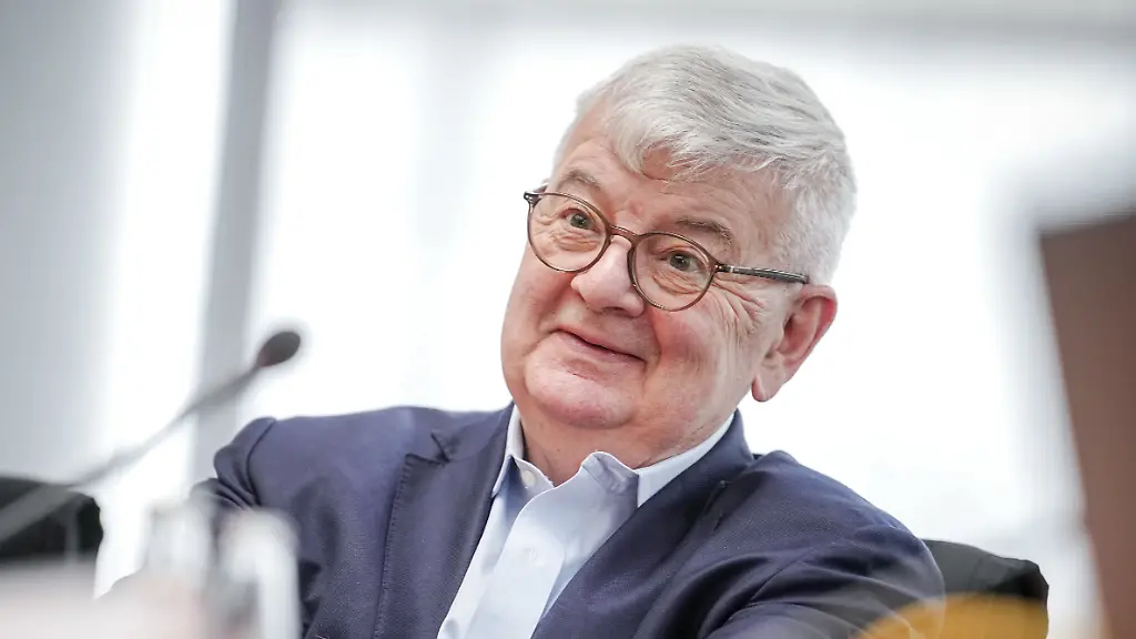 968a2e89ba9bbb0626aaf9ff35ad6469