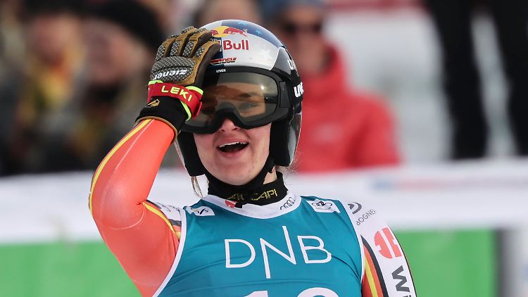 Fassungslos vor Glück: Emma Aicher.