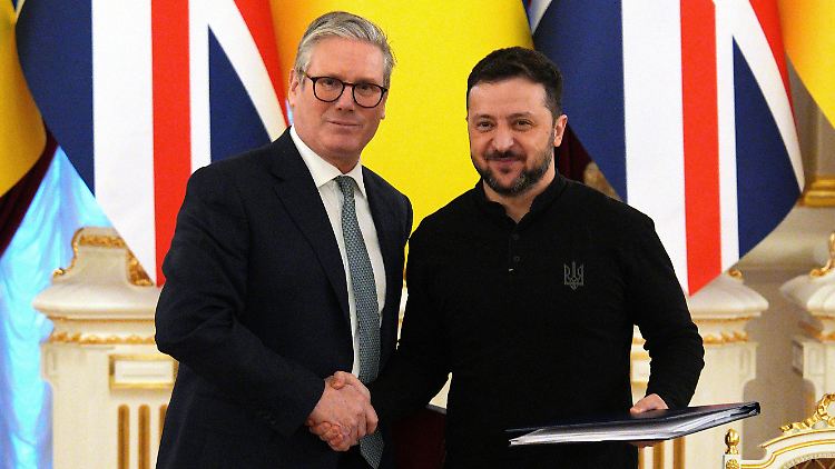 Mitte Januar besuchte Keir Starmer die Ukraine und versicherte Präsident Selenskyj seine Solidarität.