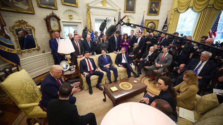 Das Treffen von Trump mit dem ukrainischen Präsidenten Selenskyj im Weißen Haus endete im Eklat. Gläubiger fürchten, dass der US-Präsident die Ukraine zum Vassallenstaat machen könnte. 