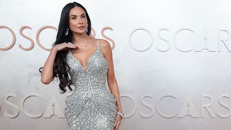Sie funkelte auf dem roten Teppich, aber bei der Preisverleihung ging sie leer aus: Demi Moore.