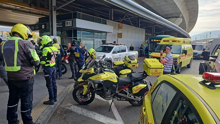 Der Bereich um den Busbahnhof wurde abgesperrt. 