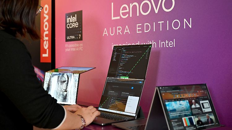 Bei dem "Flip-Laptop" lässt sich der Bildschirm so umklappen, dass auch das Gegenüber draufblicken kann. 