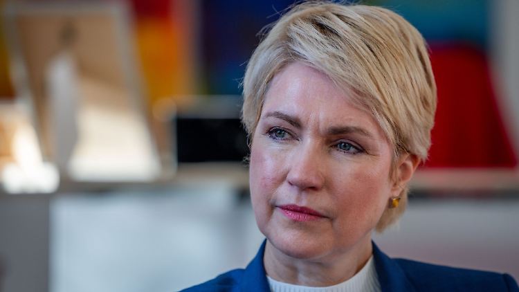 Schwesig gratuliert der Hamburger SPD zum Erfolg bei der Bürgerschaftswahl. (Archivbild)