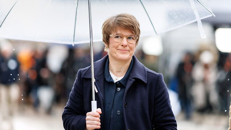 Kein großer Wurf, sondern ein zu großer Schluck aus der Pulle: Die Wirtschaftsweise Grimm sieht die notwendigen Sozialreformen in Gefahr.