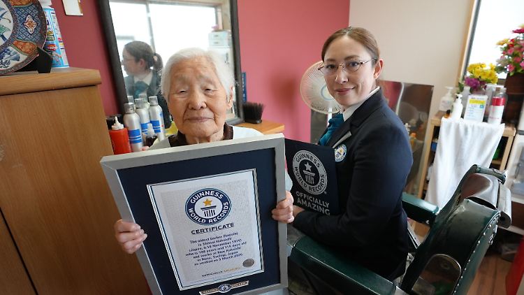 Shitsui Hakoishi ist 108 Jahre und 115 Tage alt.