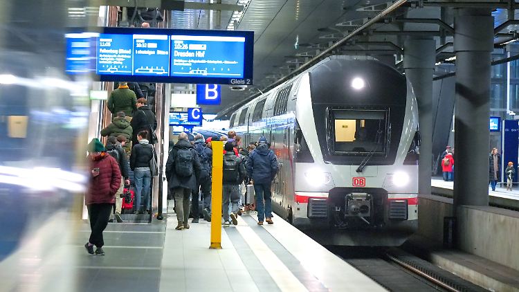 Etwa im IC zwischen Elsterwerda und Berlin Hauptbahnhof gilt das Deutschlandticket.