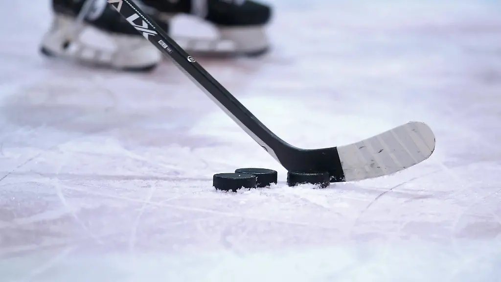 Nach-dem-Bericht-dass-ein-russischer-Eishockeyspieler-festgenommen-wurde-wirft-Kreml-Sprecher-Peskow-Polen-eine-russenfeindliche-Haltung-vor