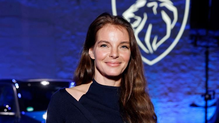 Yvonne Catterfeld kann auf eine erfolgreiche Karriere als Sängerin und Schauspielerin zurückblicken.