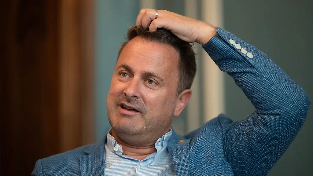 Xavier-Bettel-Demokratische-Partei-spricht-in-einem-Interview-im-Staatsministerium