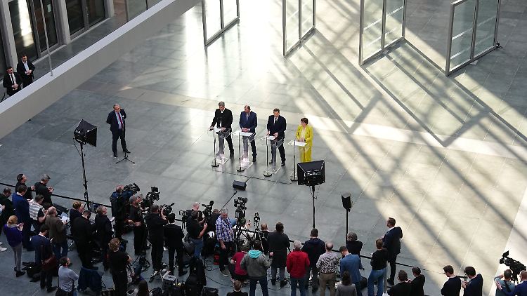 Aus den Sondieren werden bald möglicherweise Koalitionäre.