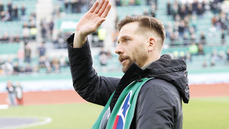 Guido Burgstaller kann sich den Fans derzeit aufgrund der Attacke nicht als Torjäger zeigen.