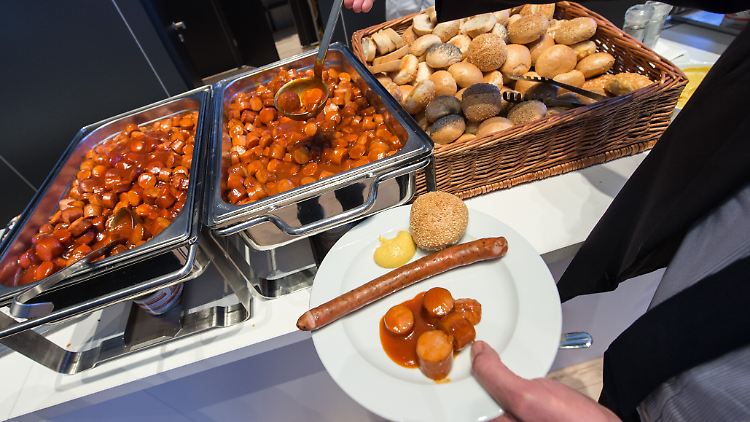 "Unser nächster Currywurst-Coup ist bereits in Arbeit!", heißt es bei VW.