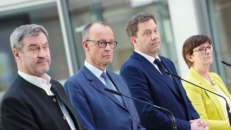 Söder, Merz, Klingbeil und Esken wollen zusammen regieren, brauchen aber Stimmen der Grünen.
