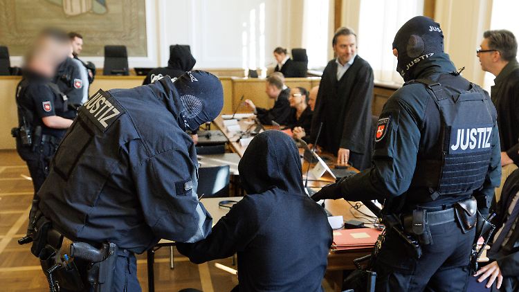 Umfangreiche Geständnisse verkürzten das Verfahren erheblich.