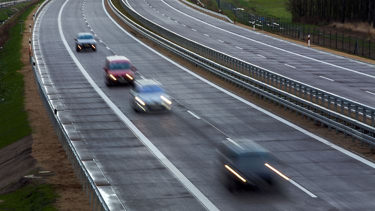 Die Autobahn war über Stunden gesperrt.
