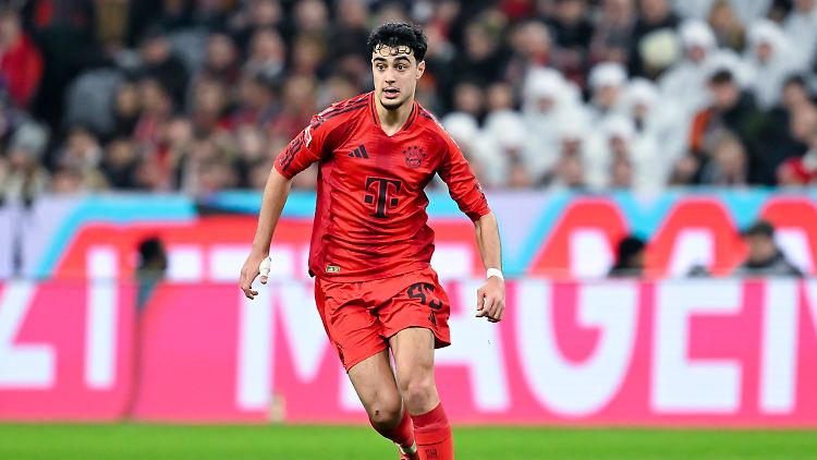 Aleksandar Pavlović ist an Pfeifferschem Drüsenfieber erkrankt.