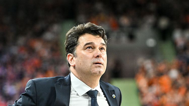 Seine Ägide endet nach vier Jahren: Cheftrainer Israel González.