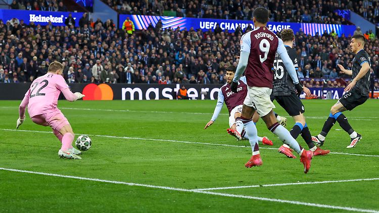Marco Asensio traf doppelt für Aston Villa.