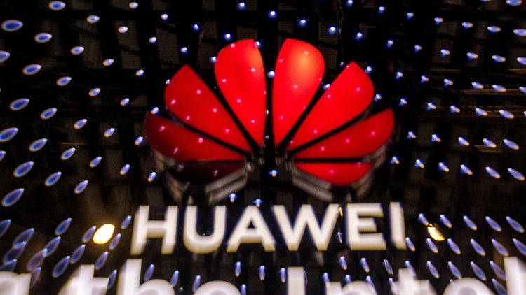 Huawei ist von den USA und mehreren westlichen Staaten mit Sanktionen belegt worden.
