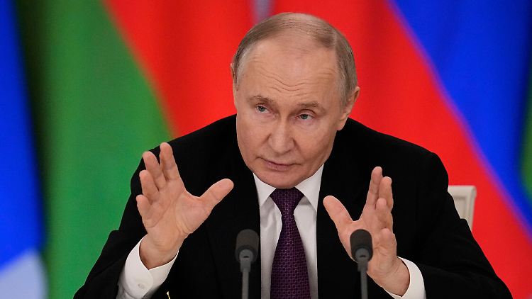 Putin will sich auf den vorgeschlagenen Waffenstillstand nicht einlassen und fordert vieles von der Ukraine. Er selbst ist hingegen nicht bereit, irgendetwas zu geben.