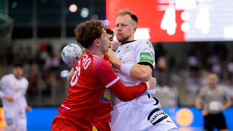 Luca Witzke wird hart angegangen.