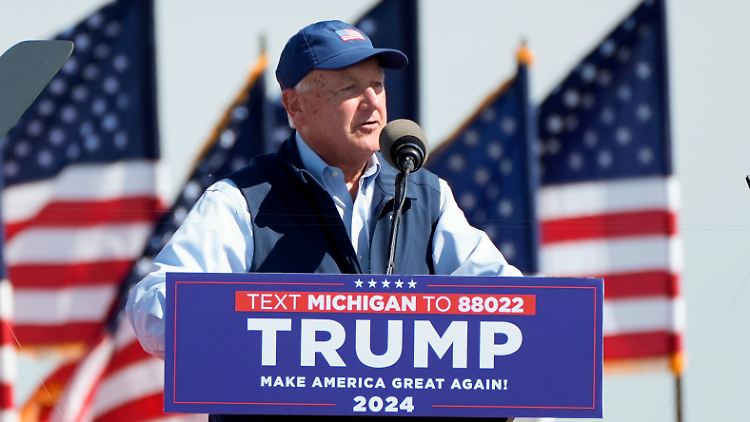 Im Wahlkampf warb Hoekstra intensiv für Trump, dessen aktuelles Auftreten gegenüber Kanada teilt er hingegen nicht.