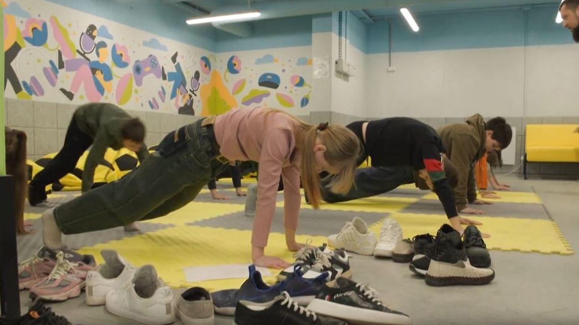 UkrSchuleSaporischschja.JPG