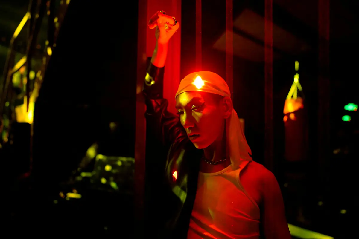 2023-06-22T233042Z-108994993-RC20HK9RPJTO-RTRMADP-3-CHINA-CULTURE-VOGUING