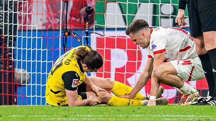 Marcel Sabitzer verletzte sich möglicherweise schwer am Knie.