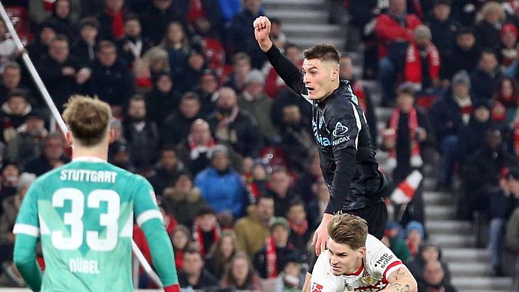 Patrik Schick setzte den Schlusspunkt in einem dramatischen Spiel.