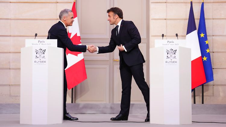 Die Stärkung der Beziehung zu Frankreich sei "wichtiger denn je", sagte Carney (l.) vor seinem besuch bei Macron.