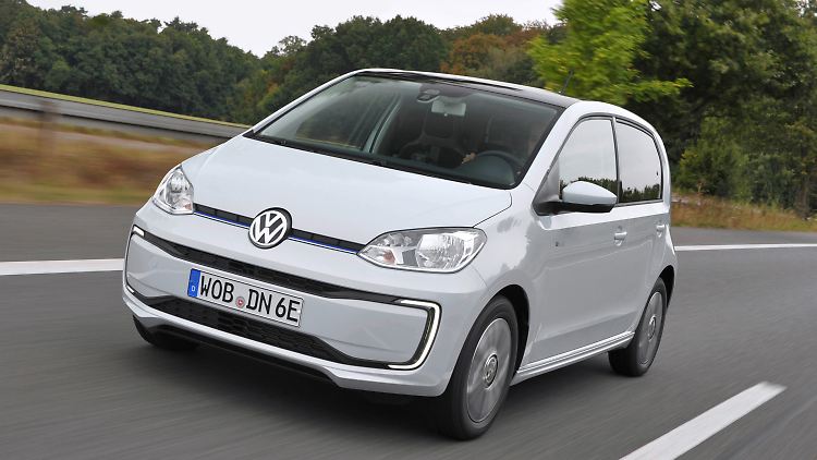 Erkennungsmerkmale des VW e-Up sind spezielle Tagfahrleuchten und ein geschlossener Kühlergrill.