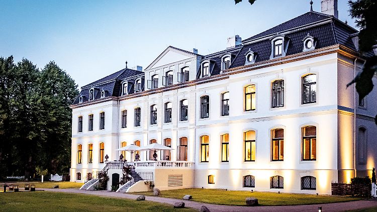 Das alte Herrenhaus bildet das Herz der Anlage.
