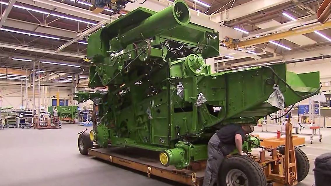 2deere.jpg