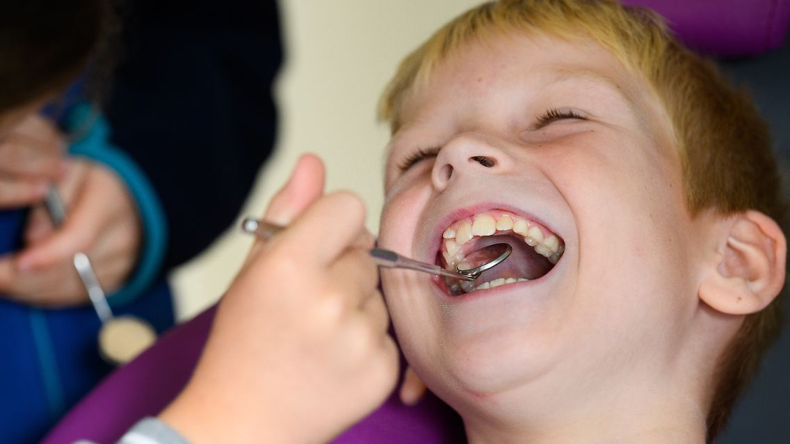Karies Kinder.jpg