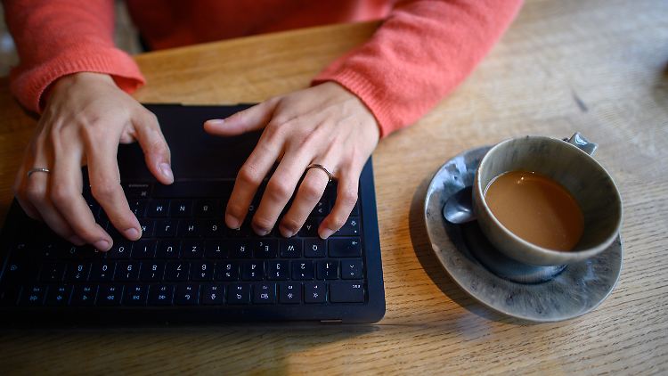 "Thies Wohnen und Leben" in Magdeburg ist freitags, samstags und sonntags ein laptopfreies Cafe.