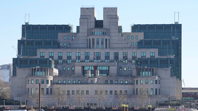 Im MI6-Hauptquartier in London arbeiten viele Frauen, an der Spitze steht aber (noch) ein Mann. 