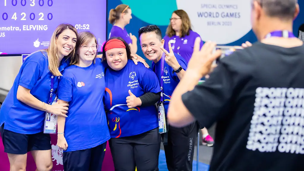 92e8f43fedbad6e0b029e543bd990f57