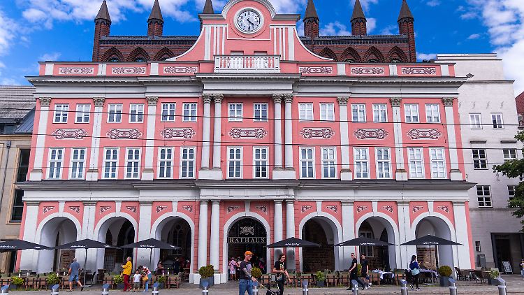 In Kreistagen und Stadträten kommt auch die Zustimmung zu AfD-Anträgen vor.