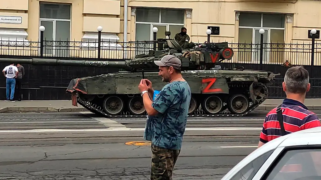 53b17ff0ee48bd6a5ee71907eddf2413