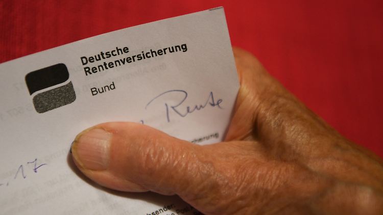 Die geplante Ausweitung der Mütterrente sei längst überfällig, meint VdK-Präsidentin Verena Bentele. 