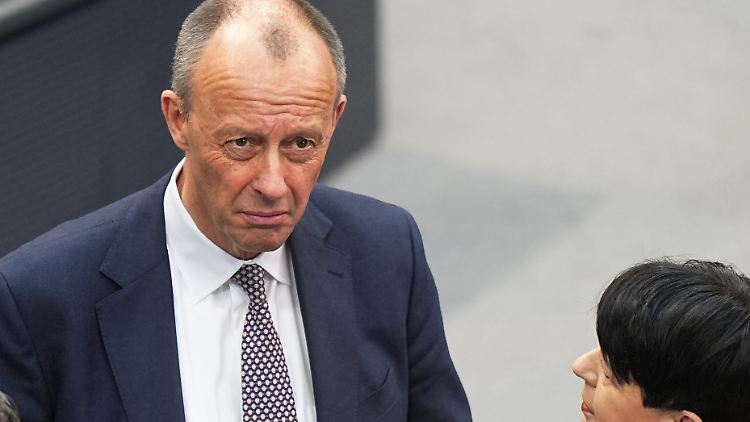 Zweimal kam der alte Bundestag zusammen, um Friedrich Merz viele Millliarden Euro Kredit für die Regierungsbildung zu gewähren.