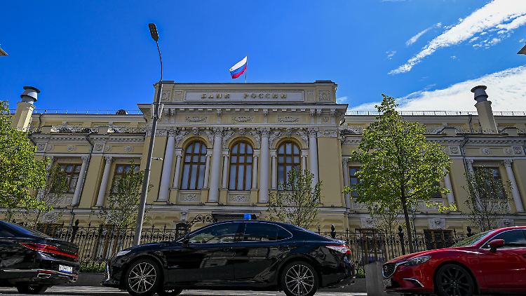 Die russische Zentralbank erhöhte den Leitzins im Oktober auf 21 Prozent. 